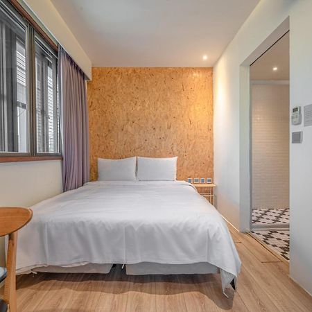 Light Hostel - Тайнань Екстер'єр фото