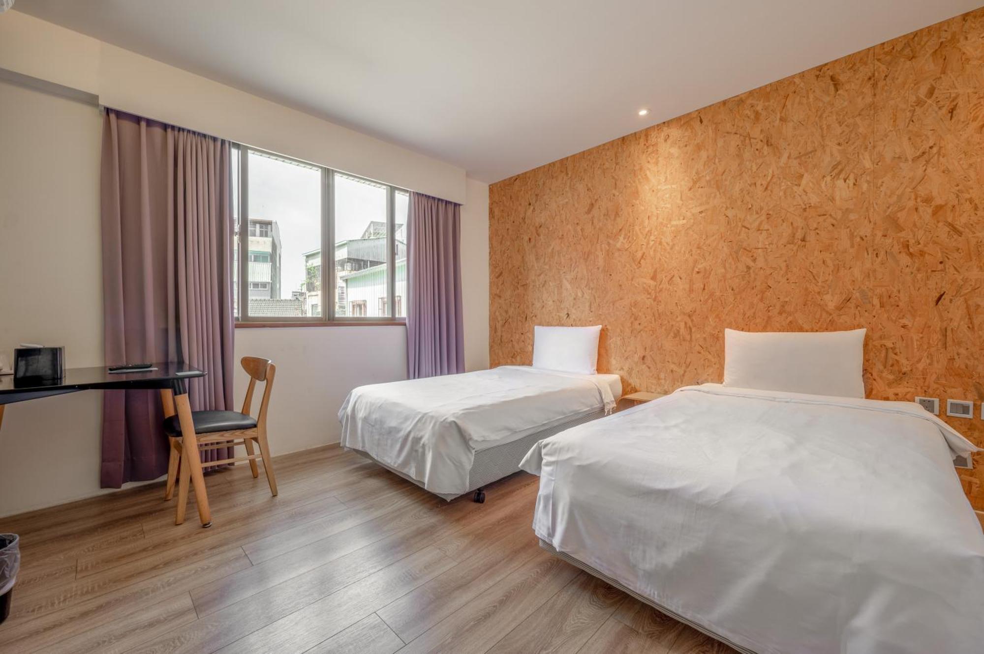 Light Hostel - Тайнань Екстер'єр фото