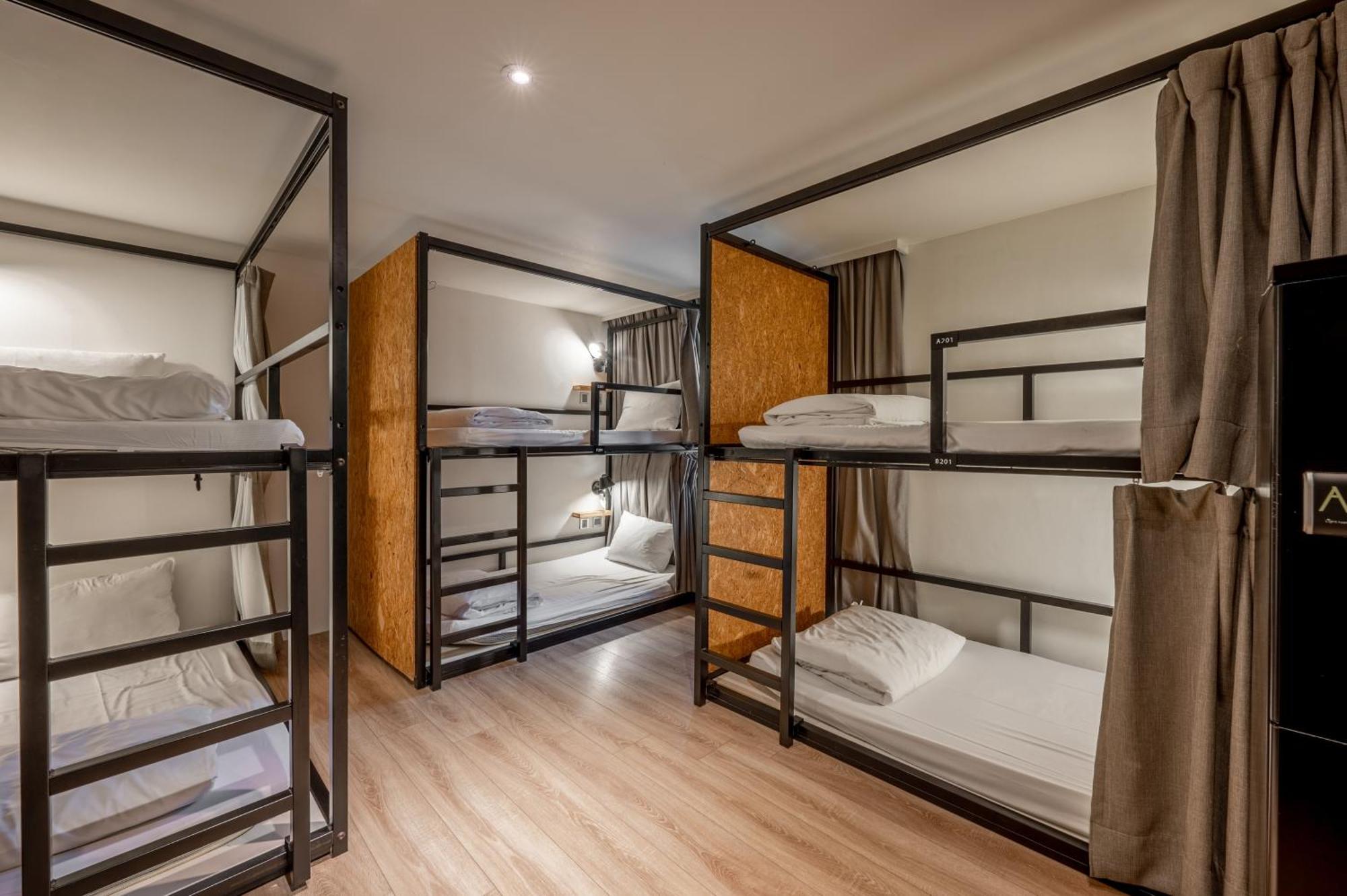 Light Hostel - Тайнань Екстер'єр фото