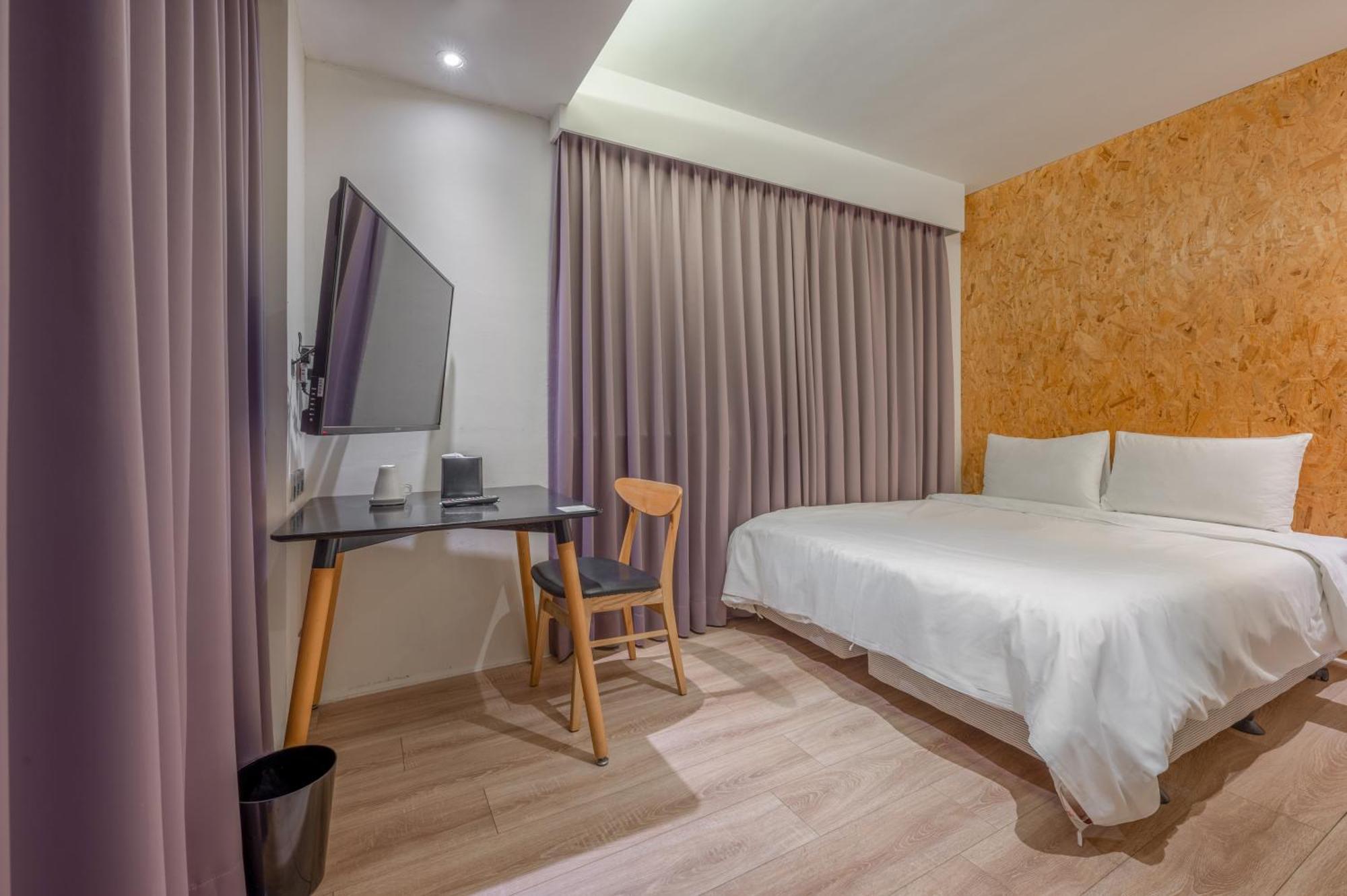 Light Hostel - Тайнань Екстер'єр фото